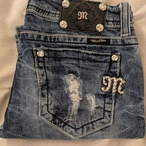 Women's Miss Me Dark Blue Distressed Jeans.  Straight Leg Size 30/31